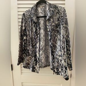 Stylish zip up jacket